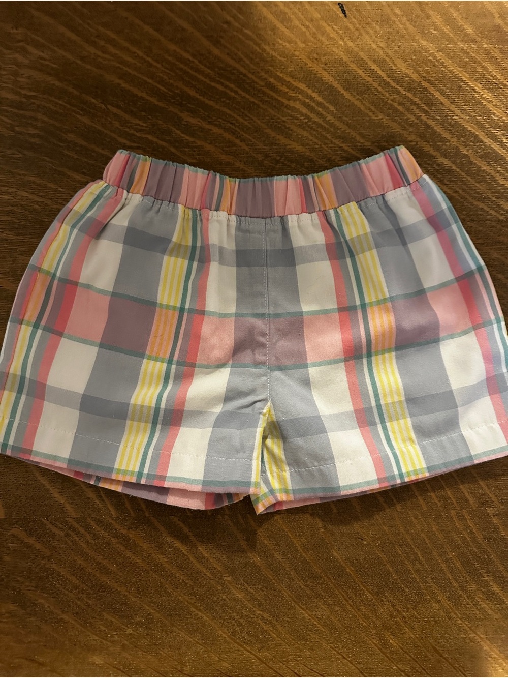 TBBC Like New Plaid Shorts